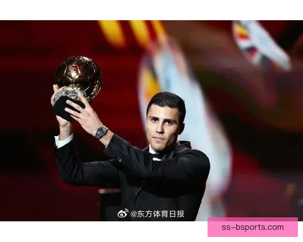 罗德里在世俱杯对阵那不勒斯中展现的中场控制力与对位优势分析